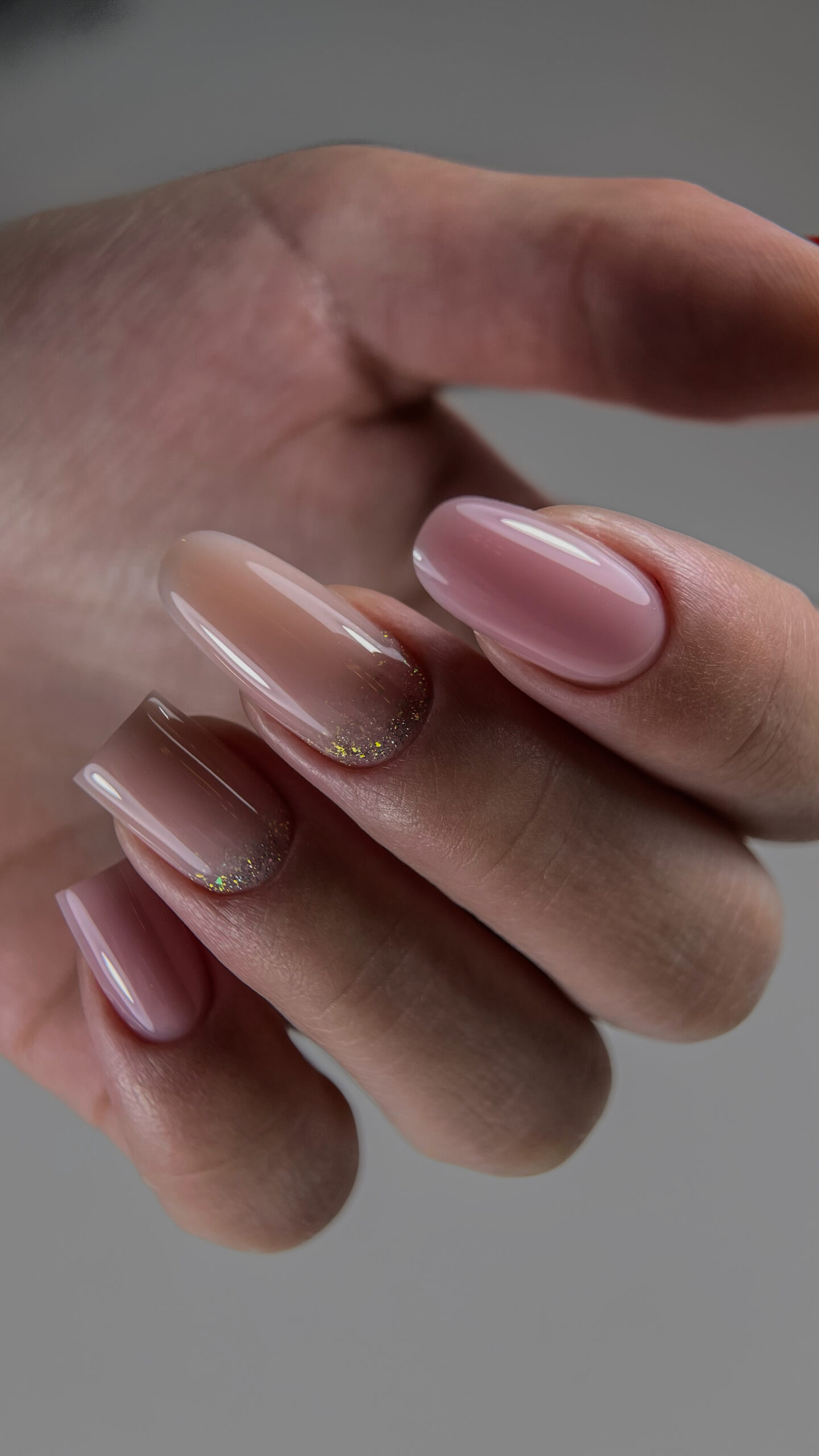 DDC26946-0975-41B3-9933-BADE5F5E45C2